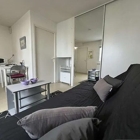 - Lr060-a06 Appartement
